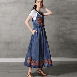 Casual Dresses 2024 Fashion Summer Embroidery Sleeveless Denim For Women Long Maxi S-XL Vintage Spaghetti Strap Dress