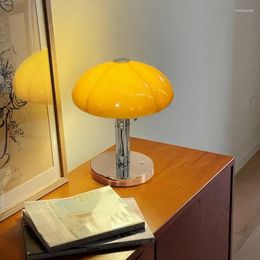 Floor Lamps Medieval Bauhaus Table Lamp Mushroom For Living Room Background Corner Decor Study Creative Pumpkin