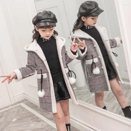 Jackets 2024 Fashion Design Autumn Winter Parka Girl Hairy Clothes Long Woollen Coat For Kids Outerwear Grid Pattern Padded Warm Clothing