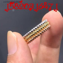 High End Vancefe Brand Designer Rings for Women High Version v Gold Clover Stacked Round Bead Ring Personality Lucky Bead Ring Senior Brand Logo Designer Jewelry