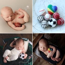 Needle Felted Wool Olives Ball Football Newborn Photography Props Accessories for Stuffed Sport Baby Photo Shoot Rainbow Heart