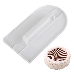 1PC Cake Smoother Polisher Tools Cake Decor Mould Smoother Fondant Sugarcraft Eco-Friendly Plastic Mould DIY Kitchen Bake Tools