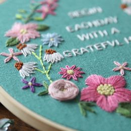 Simple DIY Embroidery Traning Beginner Sticking Drill Cross Simple Needlework Painting Flower Craft Art Practice Kits