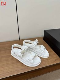 Luxury designer Dad Sandals White Patent and Mesh Canvas Flat Sandals Flat slide Slippers Shoes With Box