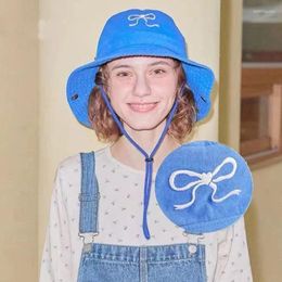 Berets 2024 Korean Designers Bow Embroidered Bucket Hat Girl Cute Outdoor Mountaineering Summer Ins Fisherman Cap Sunshade