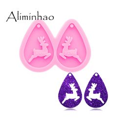 DY0772 Glossy 2inch Snowflake Christmas Earrings Mold, Craft Christmas tree Silicone Mould for epoxy resin jewellery making