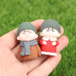 2Pcs/set Mini Couple Figures Grandma Grandpa Sweety Lovers Couple Ornament For Fairy Gard Decoration