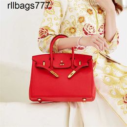 Leather Bk Bags Handmade Emmas Wedding Brides Bag 2024 Atmospheric Red Fashion Versatile Portable Diagonal Bag with Large Capacity