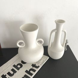 Modern Simple White Ceramic Vase Korean Abstract Solid Color Dried Flowers Pots Decorative Ornament Coffee Table Flower Vases