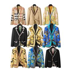 Designer Man Suit Blazer Jackets cappotti per uomini stilisti ricami a maniche lunghe per feste casual per matrimoni blazer con cappuccio autunno autunno