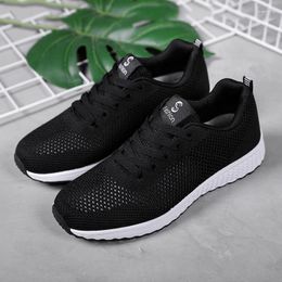 Fitness Shoes Women Sneakers 2024 Flat For Fashion Casual Trainers Breathable Mesh Ladies Flats Platform Pink White