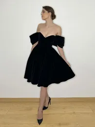 Casual Dresses Black Off Shoulder Velvet Midi Dress Women Fashion Slim Solid Short Winter Chic Lady Holiday Party Vestidos