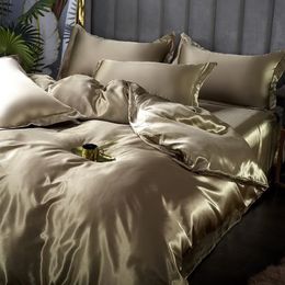 Silk Bedding Set with Duvet Cover Bed Sheet Pillowcase Bedding 100% Pure Silk Satin Sheet Solid Colour King Queen Full Twin Size 240418