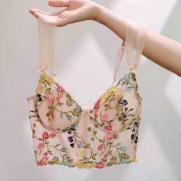 Spring Floral Embroidery Lingerie Top French Romantic Cute Lace Bra Thin Cup with Pad Bralette Women Sexy Push Up Underwear