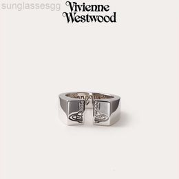 Designer Viviane Westwood Western Empress Dowager Saturn Engraved Open Ring Punk Style Square Crack Couple Ring Original Replica