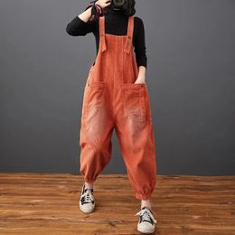 Fashion Streetwear Dungarees For Women Autumn Winter Corduroy Jumpsuits Loose Plus Size Rompers Pocket Wide Leg Overalls 240410