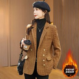 Xiaoxiangfeng Woollen Coat Women's Autumn and Winter Down Lining 2023 New Temperament Plaid Suit Jacket with Thickened Velvet
