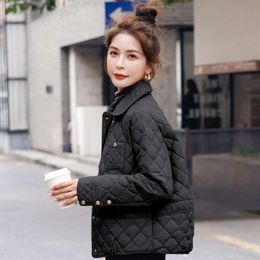 Xiaoxiangfeng for Women's 2023 New Winter Small Stature Fashionable Temperament Slimming Short Down Jacket