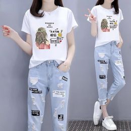 Womens Suit Fashion Short Sleeved Tshirt Top And Pierced AnkleLength Jeans Pants Two Piece Set Female Student Summer 240410