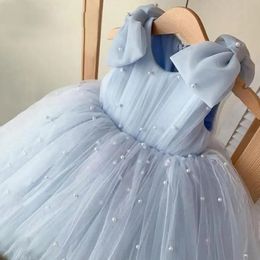 2024 Childrens Princess Ball Gown Bow Pearls Mesh Design Kids Wedding Birthday Baptism Party Girls Sleeveless Dresses A3661 240326