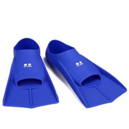 Pair Swimming fins silicone Snorkelling Diving Fins Submersible Foot Men Women Kids Training Flippers flexible Submersible shoe