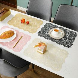 Geometric Relief Weave Waterproof And Oil Proof Pad PVC Life 2 Pieces Set Kitchen Table Mats PVC Napkin Art Decorative