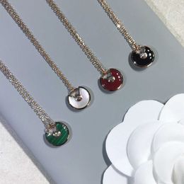 Classic Design Jewellery Necklaces Talisman Necklace High Version CNC Seiko S925 Silver Plated 18K Thick Gold White Fritillaria Red Jade Marrow With Logo