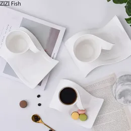 Mugs Creative Wave Coffee Cup Saucer Set Couple Afternoon Tea Milk And Snack Plate Home Kitchen Ceramic Mug White Drinkware