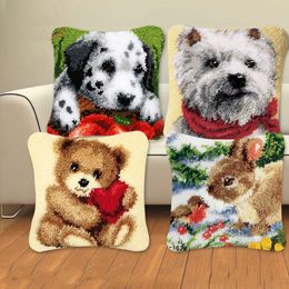 Animal Series Latch Hook Rug Kits Dogs 3D Segment Embroidery Pillow Wool Cross Stitch Carpet Embroidery DIY Pillow knooppakket