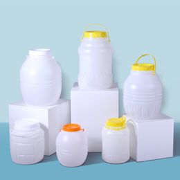 5 liter Round plastic bucket with Lid Empty home storage container for Food water cereals Food Grade bottle 1 piece