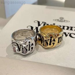 Designer Viviane Westwood Empress Dowager Xis Wide Face Belt Buckle Wide Face Couple Ring Classic Dark Wind Letter Saturn Ring 1-1