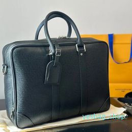 Black formal briefcase Computer bag Men business shoulder bag Large capacity handbag travel office bag