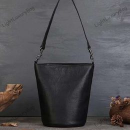 Shoulder Bag Luxury Designer Tote Bag Large Capacity Shoulder Bag Fashion Bucket Bag High Quality Cowhide Underarm Shoulder Bag Travel Bag