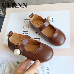 Sneakers ULKNN Girls Small Leather Shoes 2021 Autumn New Fashion Children's Princess Dance Shoes Kid's Performance Pearl Shoes