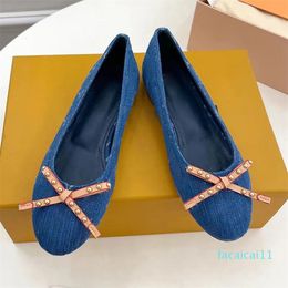 2024 women designer ballet flats runway leather with denim sweet bow-knot decor flat with outside walking flat shoes