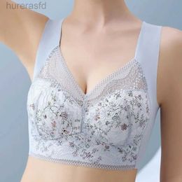 Bras Sexy Floral Thin Lace Back Lingerie Push Up Bra Fixed Cup Large Chest Showing Small Size Seamless Vest Breathable Underwear 240410