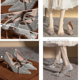 Роскошные женские треугольники сандалии ботинки патентная кожаная слингер заостренные пальцы элегантные свадебные свадебные платья высокие каблуки.
