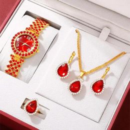 Wristwatches Women Red Watch Ring Necklace Earrings Set Diamond Fashion Wristwatch Female Casual Ladies Quartz Watches Jewellery Clock