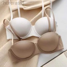 Bras Seamless Bras for Women Invisible Underwear Push Up Bra 1/2 Cup Bralette Comfort Brassiere Nonwire Simple Sexy Lingerie 240410