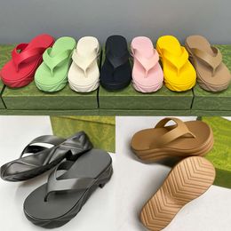 Designer Platform Thong Sandals Women Rubber Slippers Beach Flip Flops Summer Cool Soft Slipper Outdoor Shoes With Box 554