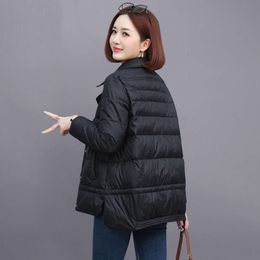 Light and Thin Black for Short 2023 Winter New Women's Fashionable Small White Duck Down Jacket