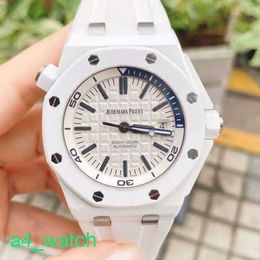 Grestest AP Wrist Watch Royal Oak Offshore Series 15707CB White Ceramic White Plate Quarter Blue Mens Fashion Leisure Business Sports Machinery Watch