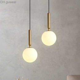 Pendant Lamps Modern pendant lamp luxury golden glass ball used for restaurant and bedroom decoration lighting YQ240410