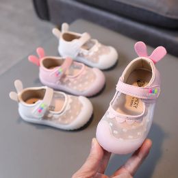 Sneakers 2022 New Childrens Shoes Princess Kids Leather Shoes for Girls Cute Bunny Ear Wedding Party Dance Shoe Child Lace Upper F01132