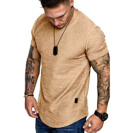 Short Sleeve shirt Streetwear Hip Hop Summer T Shirt Men Longline Curved Hem Fitness Tshirt Slim Funny T-Shirt Plus Size M-3XL 240410