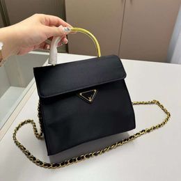 Leather Handbag Designer Sells New Women's Bags at Discount Nylon Bag New Womens Cloth Handle Handbag