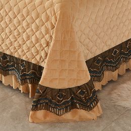 European Quilted Bedspread Set Velvet Lace Queen King Size Coverlet 250x270 Thick Soft Bedsheet Oversize Luxury 2 Pillowcases