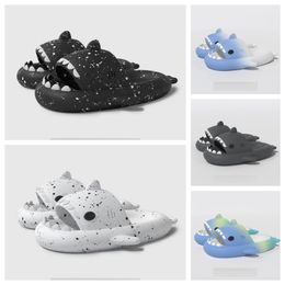 New top Designer Quality shoes sandal Summer Shark Slippers Shark Slides black withe blue Thick Soled Shoes men women Kids flat sandals Gradient Flip Flops