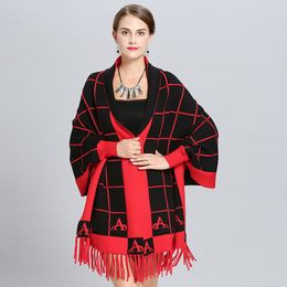 Europen Winter Autunm Free Size Double Side Colour Plaid Knit Cloak Quality Shawl Women's Trench Coat Cashmere Cape And Poncho