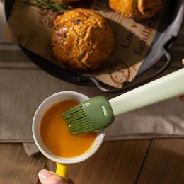 2024 Kitchen Barbecue Tools Oil Brush High Temperature Baking Brush Edible Silicone Cooking Easy To Clean Portable BBQ Liquid Pastry for for